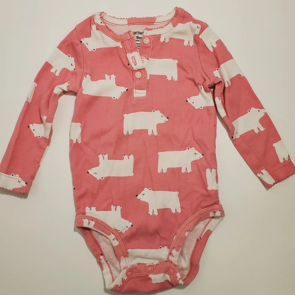 🌹Host Pick🌹 Carter's 9m Onesie Bundle